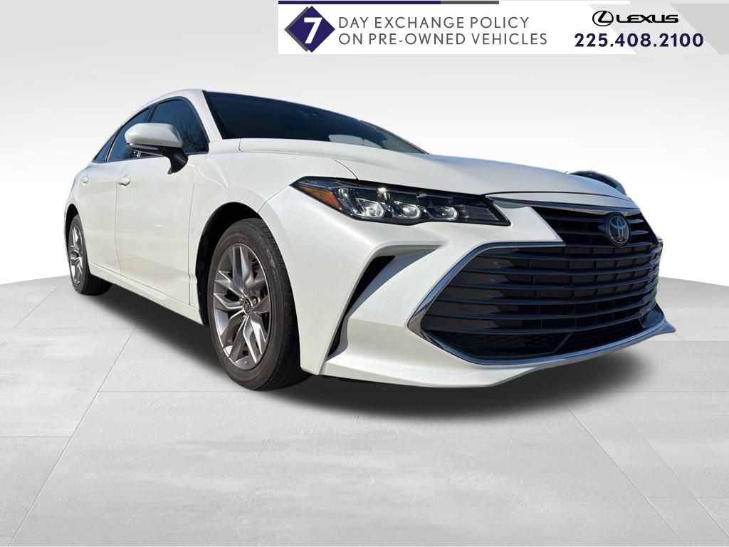 2021 Toyota Avalon XLE's photo
