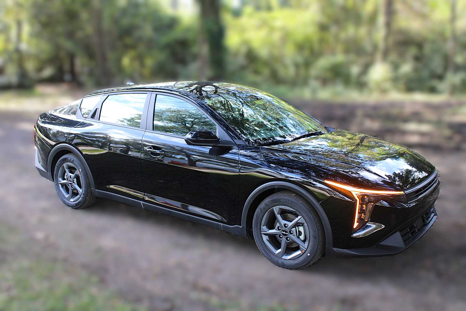 2025 Kia K4 LXS photo 7
