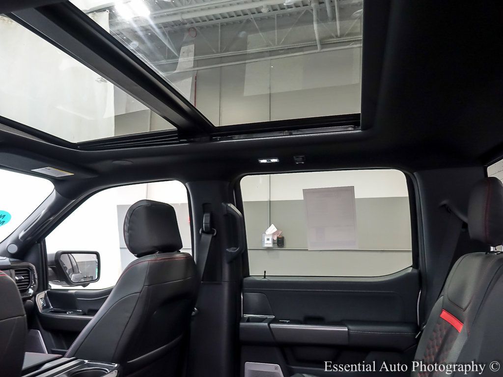 2025 Ford F-150 Lariat photo 11