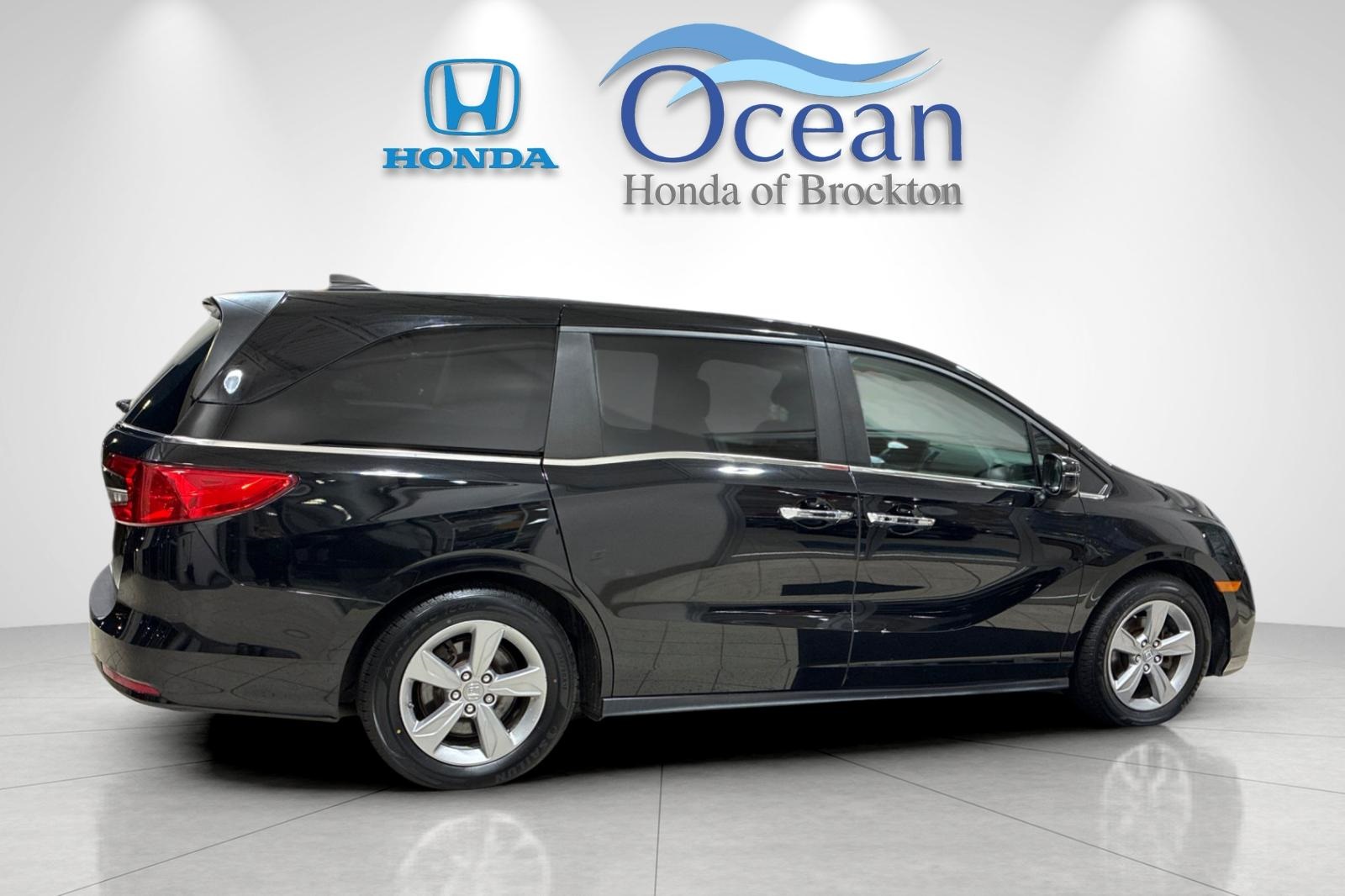 2019 Honda Odyssey EX-L photo 2
