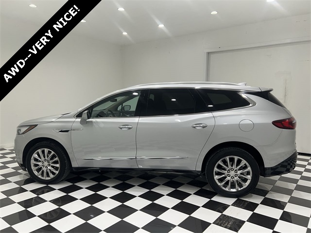 2021 Buick Enclave Premium photo 2