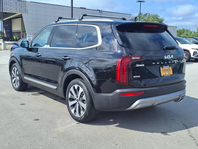 2022 Kia Telluride S photo 2