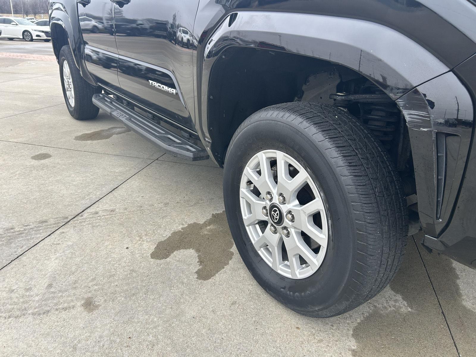 Used 2024 Toyota Tacoma SR5 with VIN 3TYLB5JN7RT000400 for sale in Kansas City