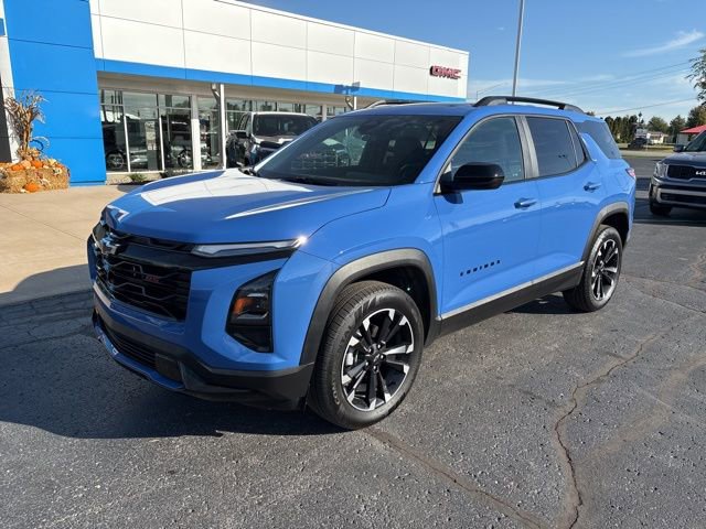 2025 Chevrolet Equinox RS photo 2