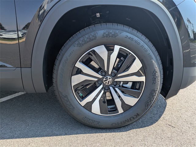 2025 Volkswagen Atlas Cross Sport SE photo 11