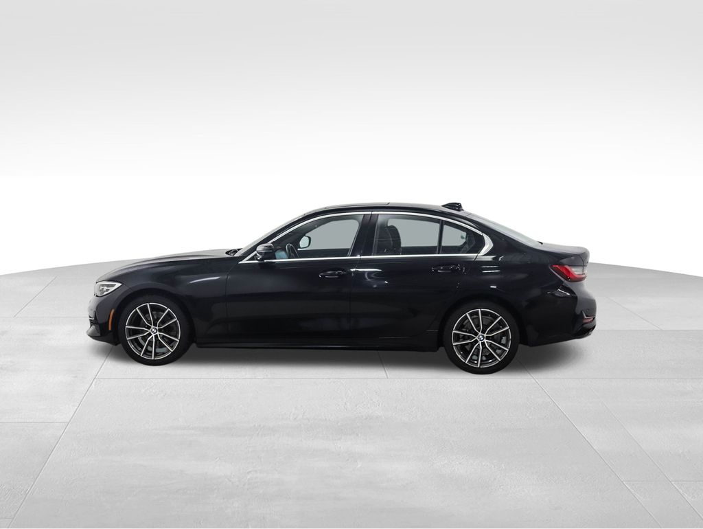 Used 2019 BMW 3 Series 330i with VIN WBA5R7C59KAJ81122 for sale in Minneapolis, Minnesota