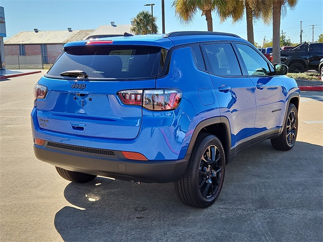 2026 Jeep Compass Latitude Altitude photo 4