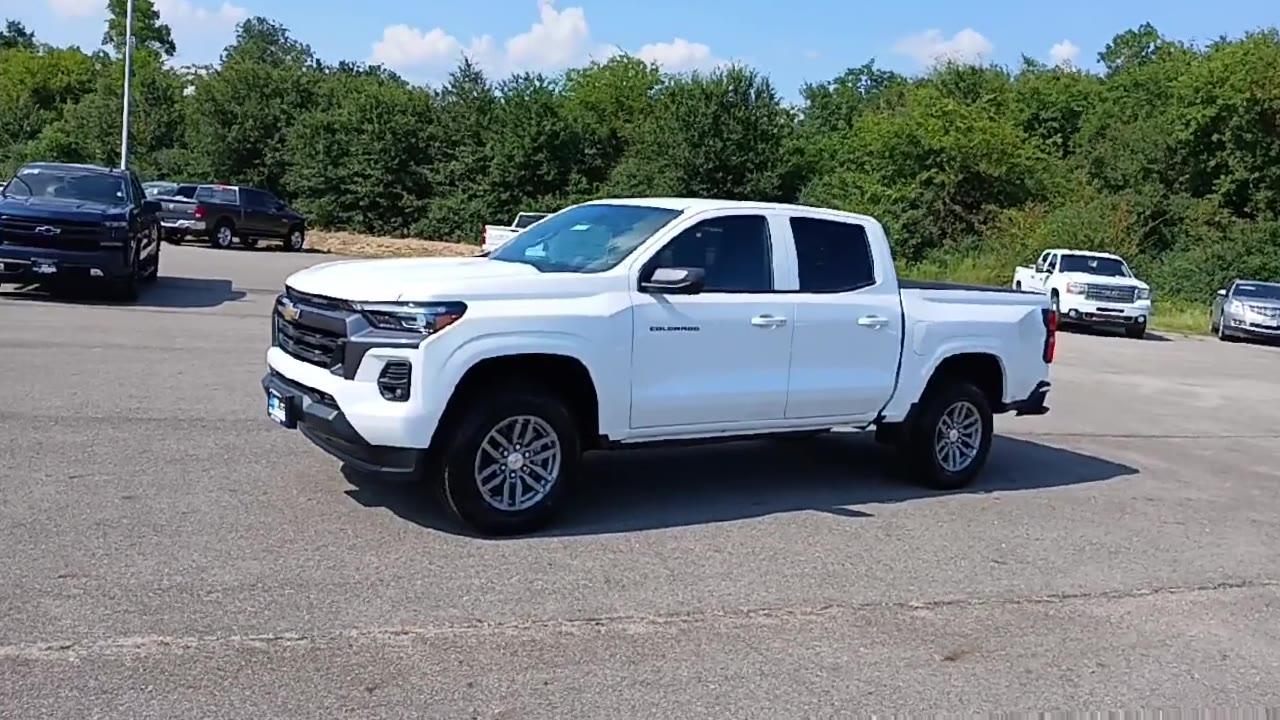 2026 Chevrolet Colorado LT photo 4