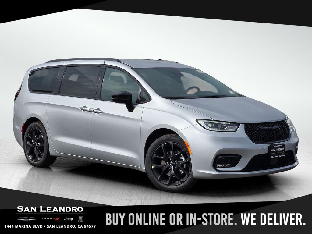 2026 Chrysler Pacifica