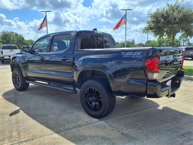 2021 Toyota Tacoma Base photo 2
