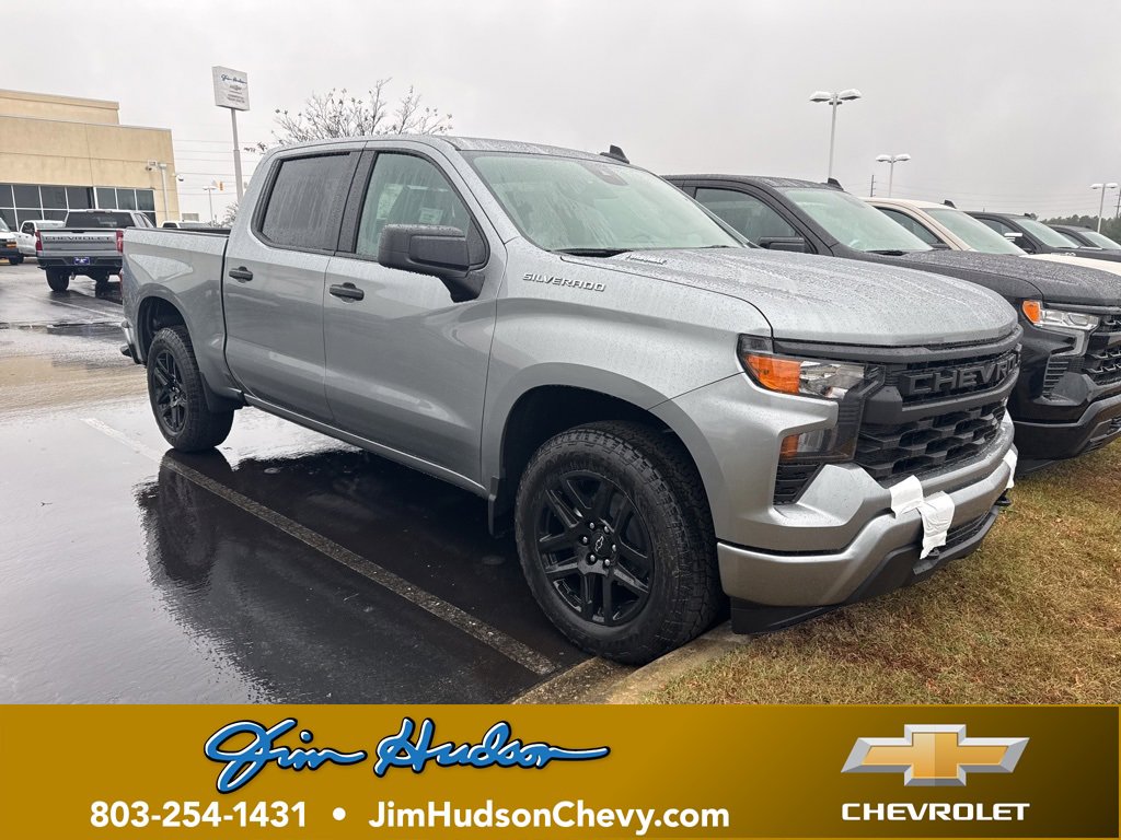 2026 Chevrolet Silverado 1500 Custom's photo