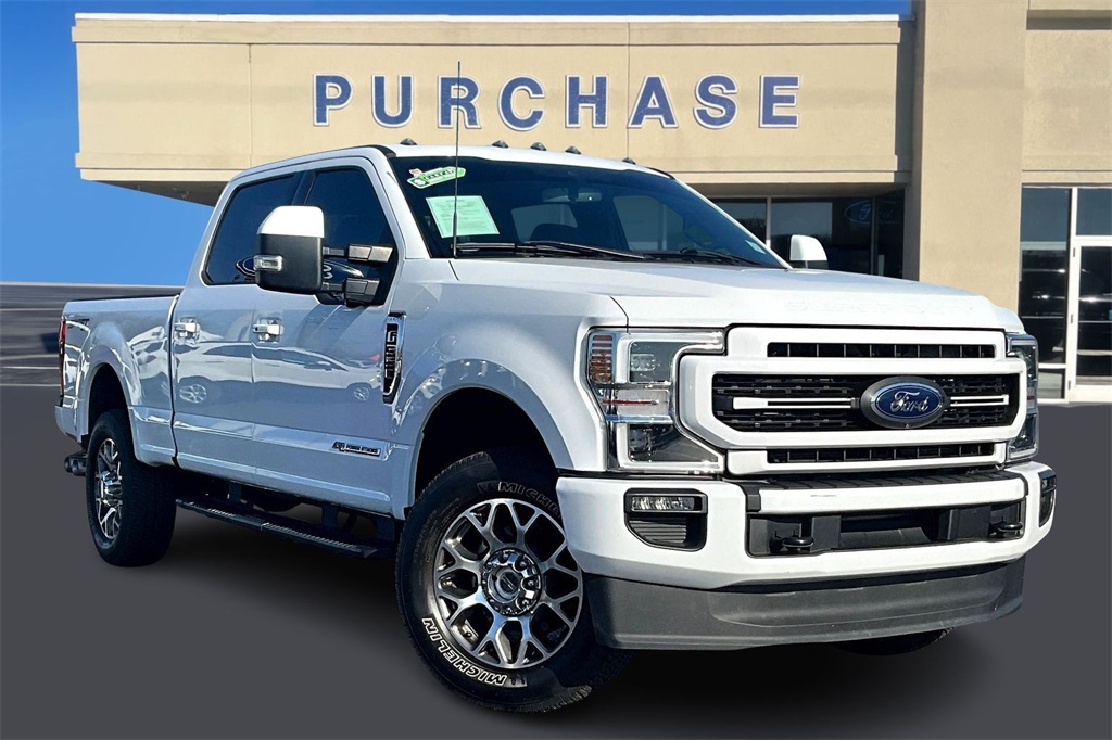 2022 Ford F-350 Super Duty Lariat's photo