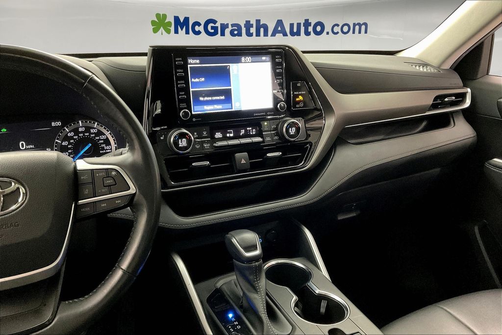 2022 Toyota Highlander Hybrid XLE photo 7