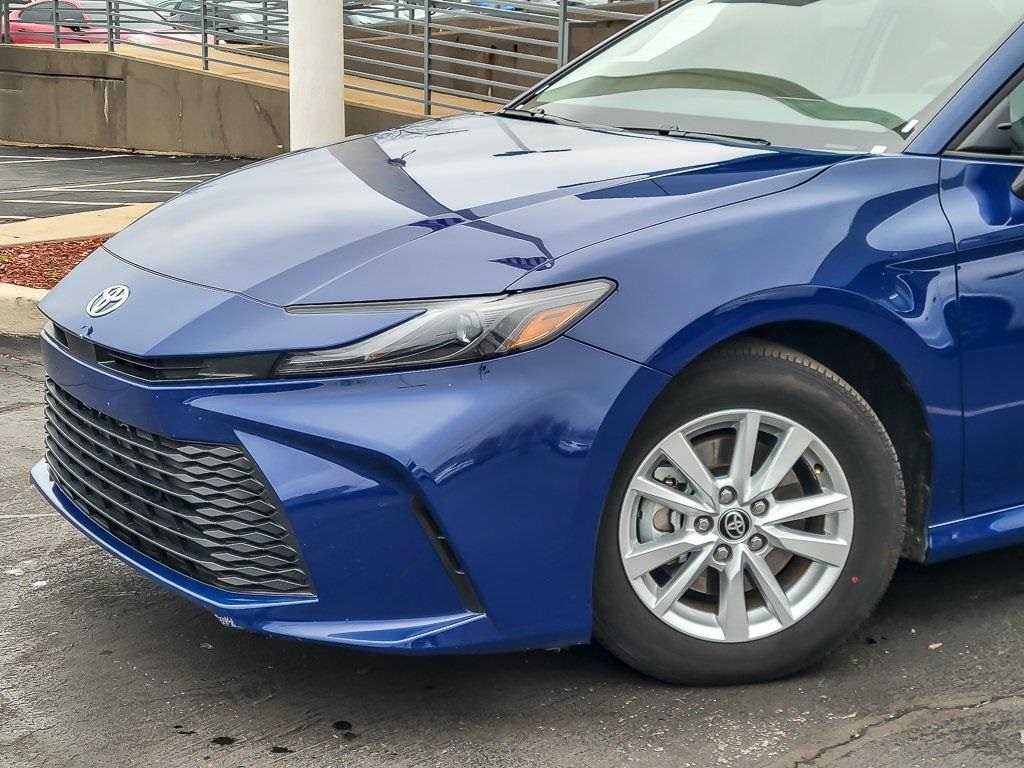 2025 Toyota Camry XLE photo 2