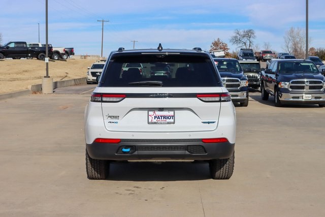 2024 Jeep Grand Cherokee Trailhawk 4xe photo 4