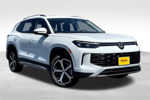 2025 Volkswagen Tiguan SE's photo