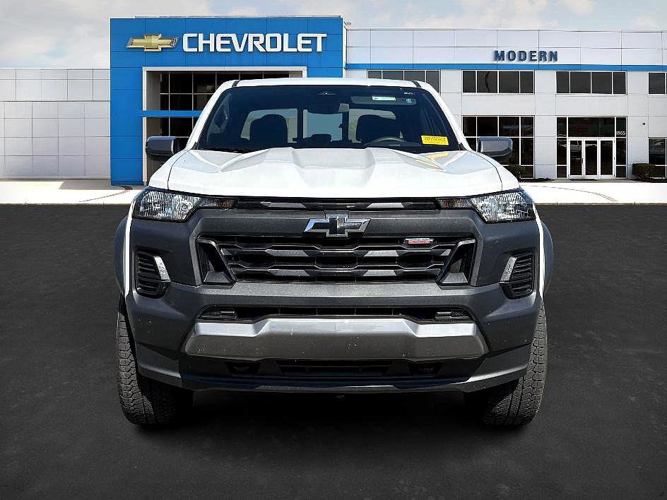 2025 Chevrolet Colorado Trail Boss photo 8