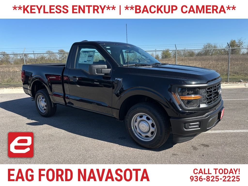 2025 Ford F-150 XL's photo