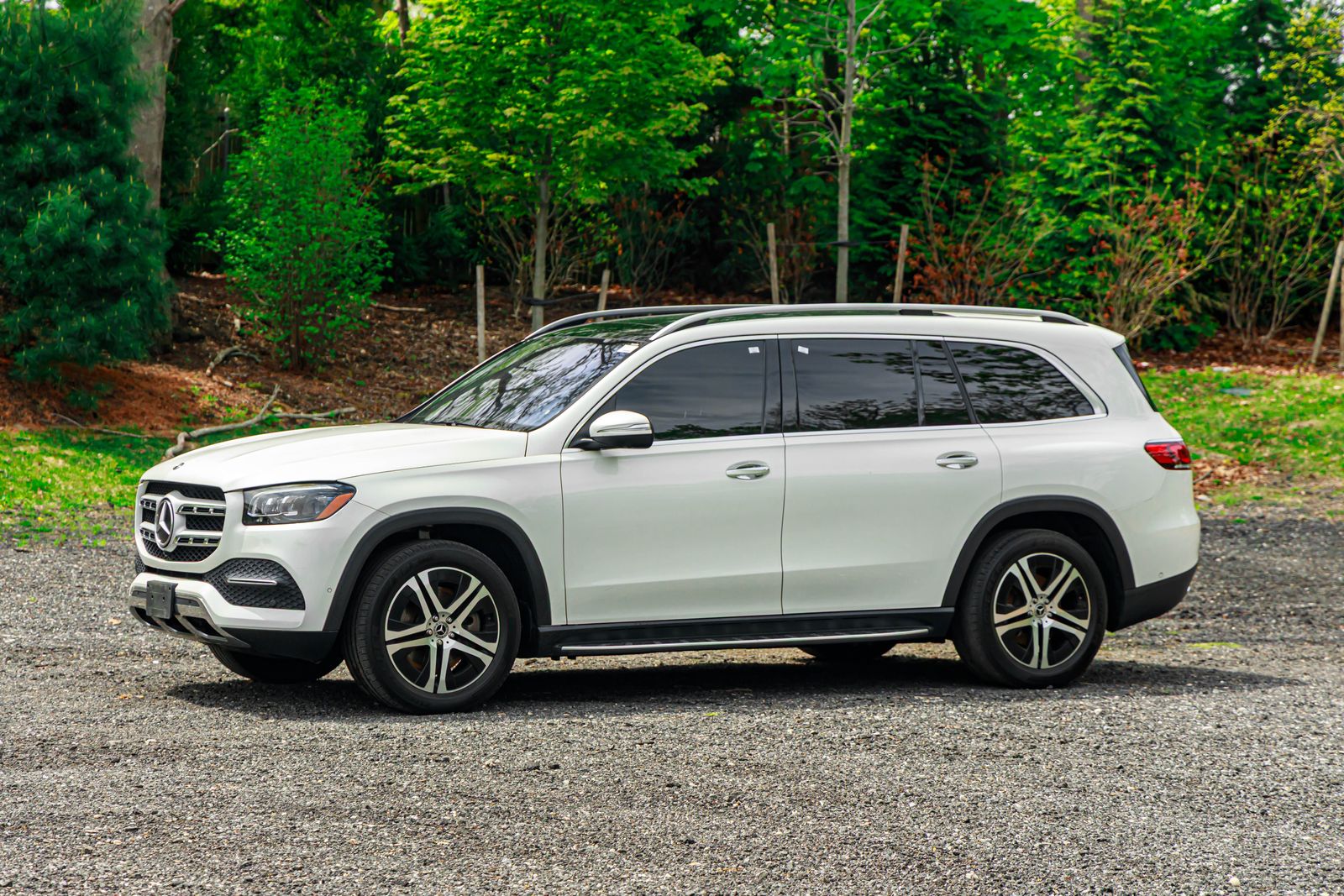 2020 Mercedes Benz GLS 450 4MATIC photo 3