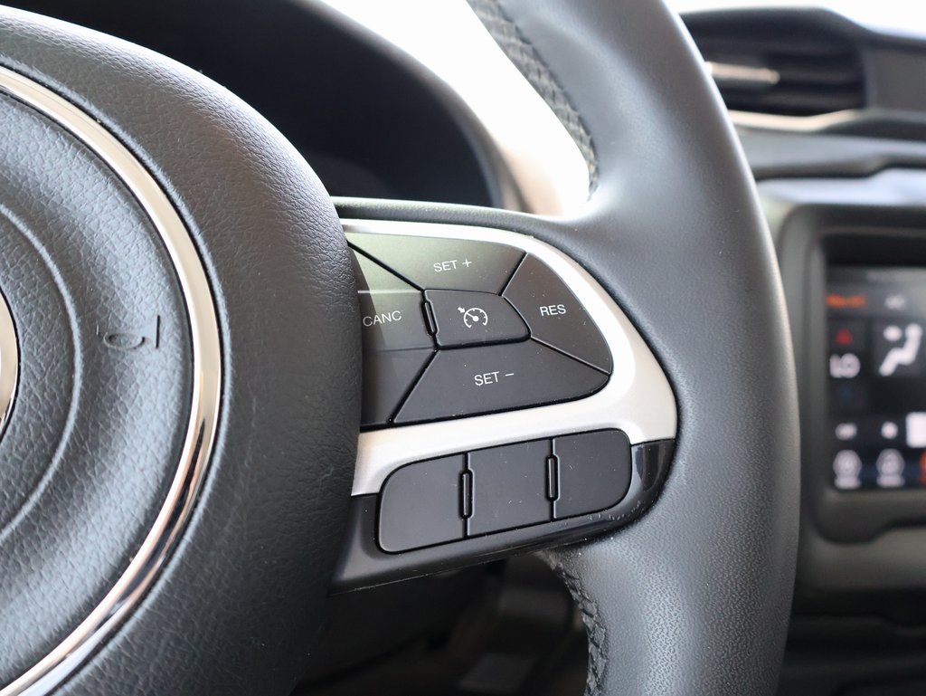 2020 Jeep Renegade Latitude photo 26