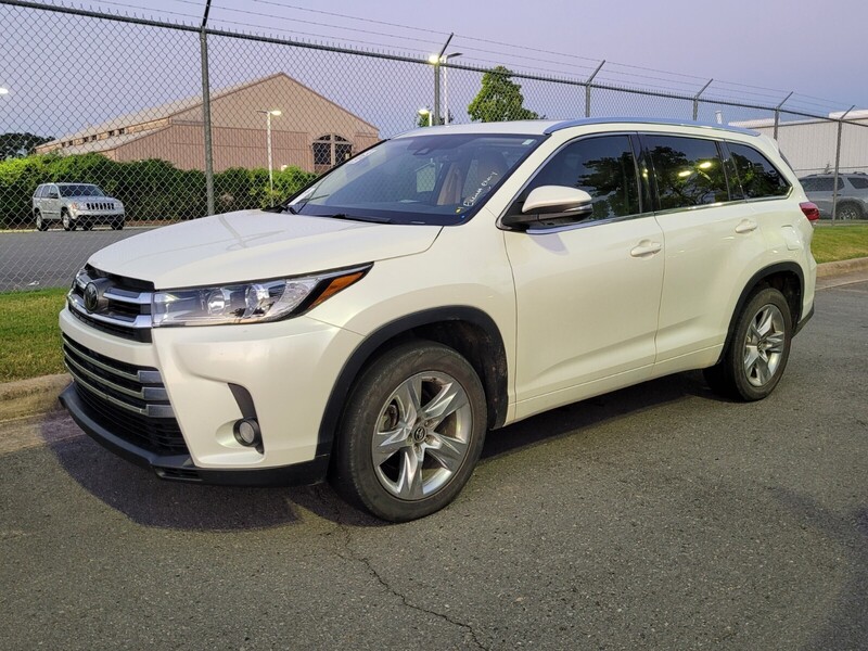 2018 Toyota Highlander Limited photo 2