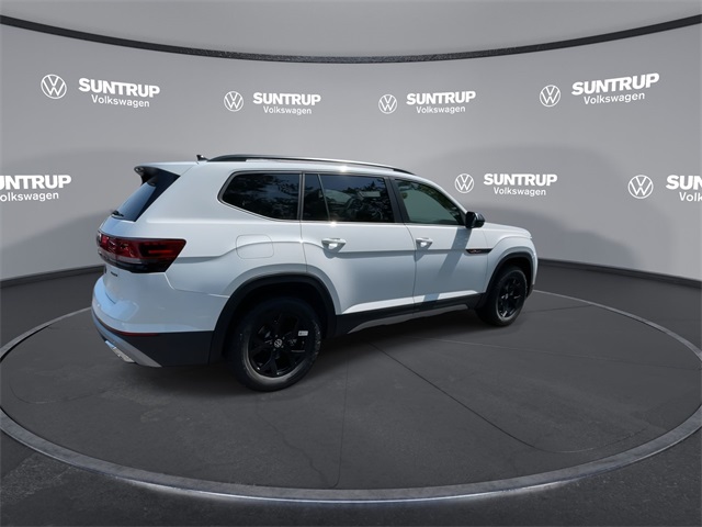 2025 Volkswagen Atlas Peak Edition SE Technology photo 3
