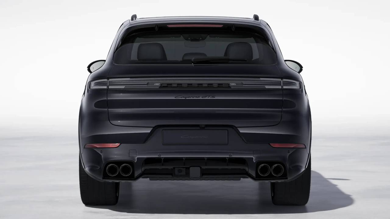 2026 Porsche Cayenne GTS photo 8