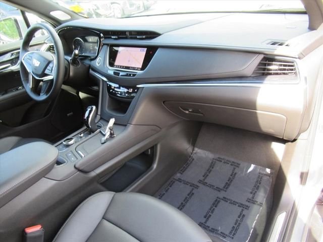 2025 Cadillac XT5 Premium Luxury photo 12