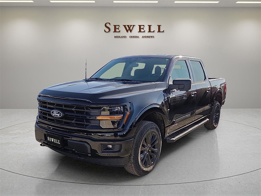 2025 Ford F-150 XLT's photo