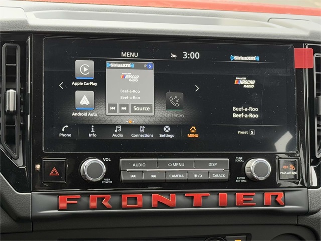 2025 Nissan Frontier Crew Cab PRO-4X photo 4