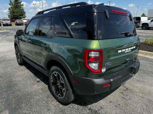 2025 Ford Bronco Sport Outer Banks photo 3