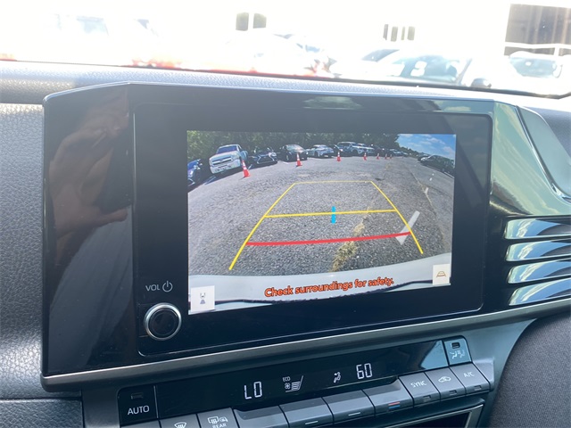 2025 Toyota Camry LE photo 27
