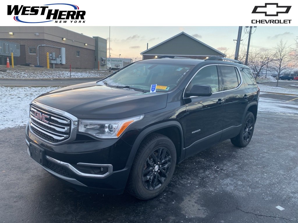 2018 GMC Acadia SL's photo