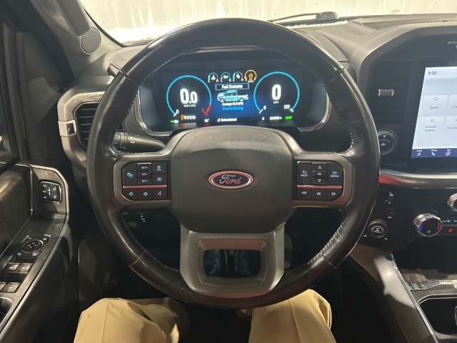 2021 Ford F-150 Lariat photo 18