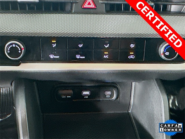 2024 Kia Sportage LX photo 11