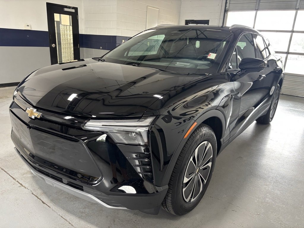 2025 Chevrolet Blazer EV photo 31