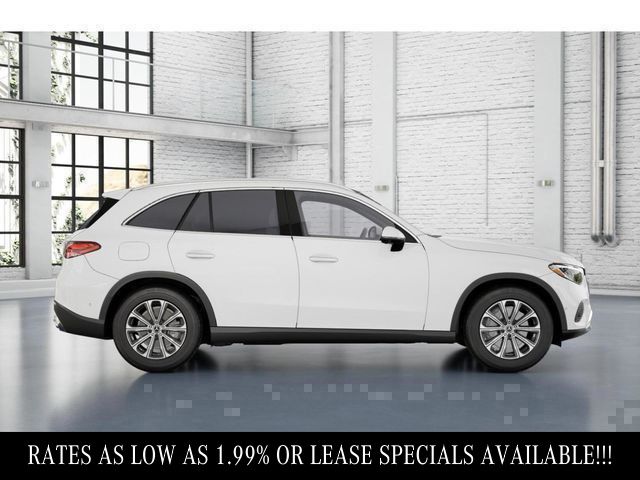 2025 Mercedes Benz GLC 300 4MATIC photo 2