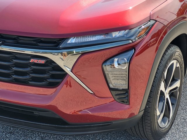 2025 Chevrolet Trax photo 7