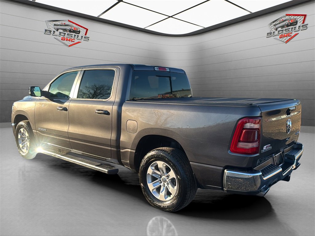 2023 Ram 1500 Laramie photo 3