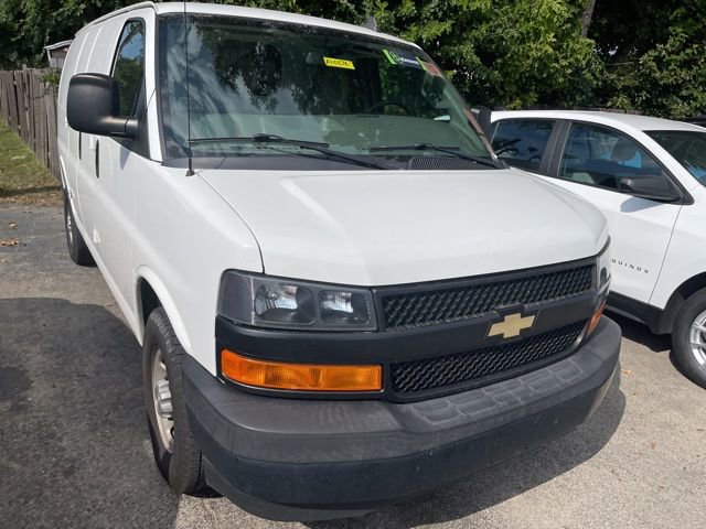 2018 Chevrolet Express Cargo Van 2500 photo 3