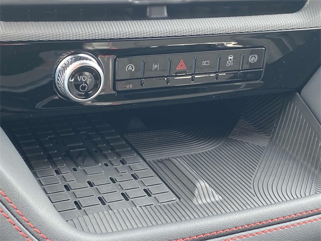 2025 Ford Explorer ST photo 17