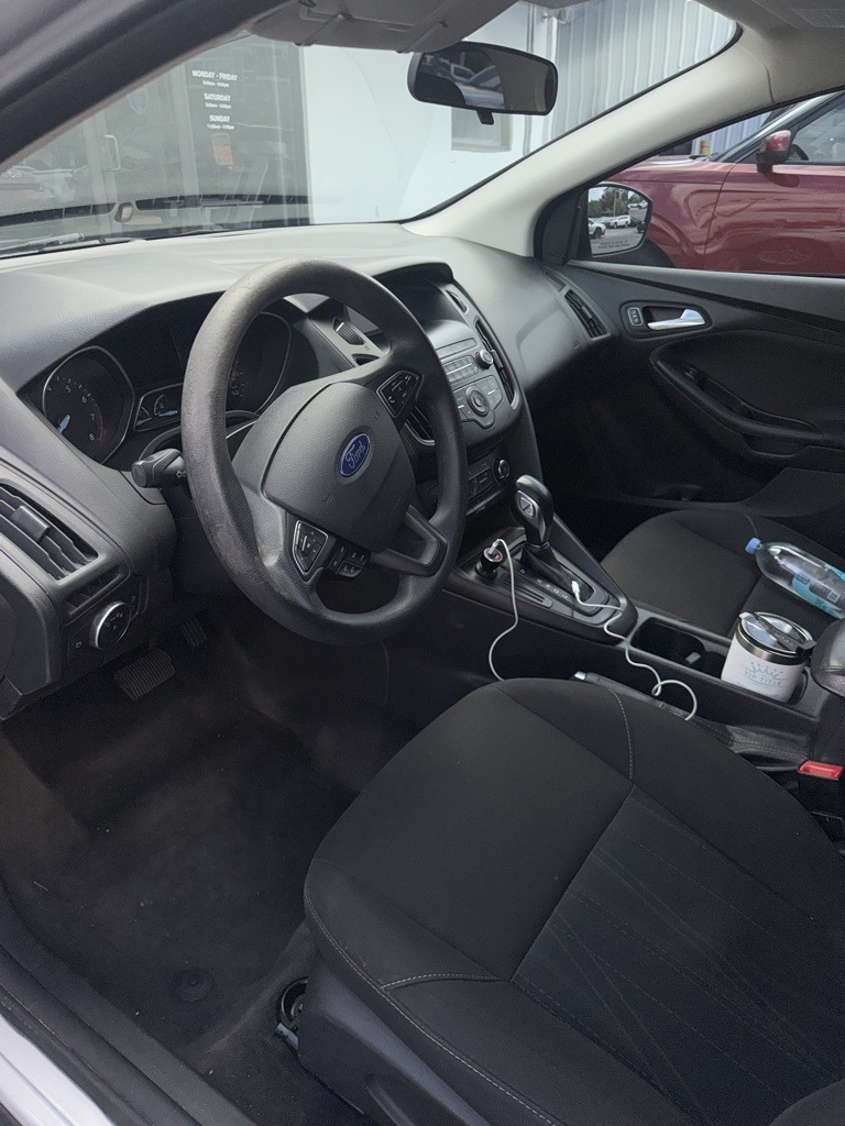 2018 Ford Focus SE photo 4