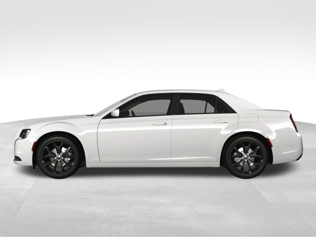 2023 Chrysler 300 Touring photo 3