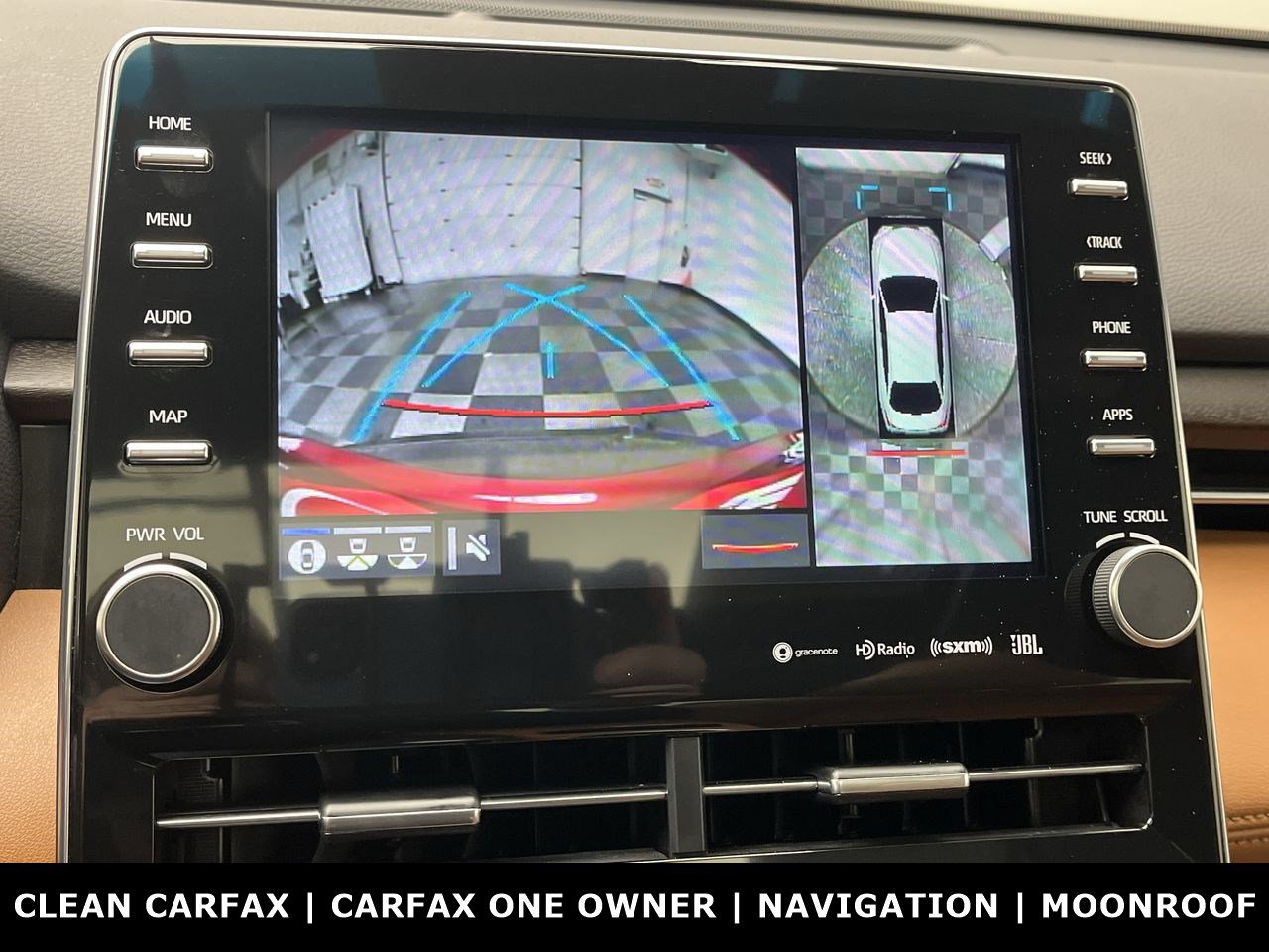 2020 Toyota Avalon Hybrid Limited photo 3