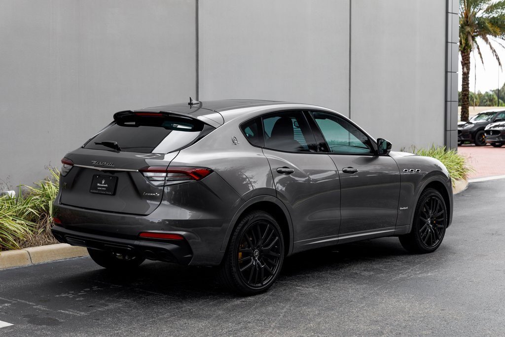 2021 Maserati Levante GranSport photo 5