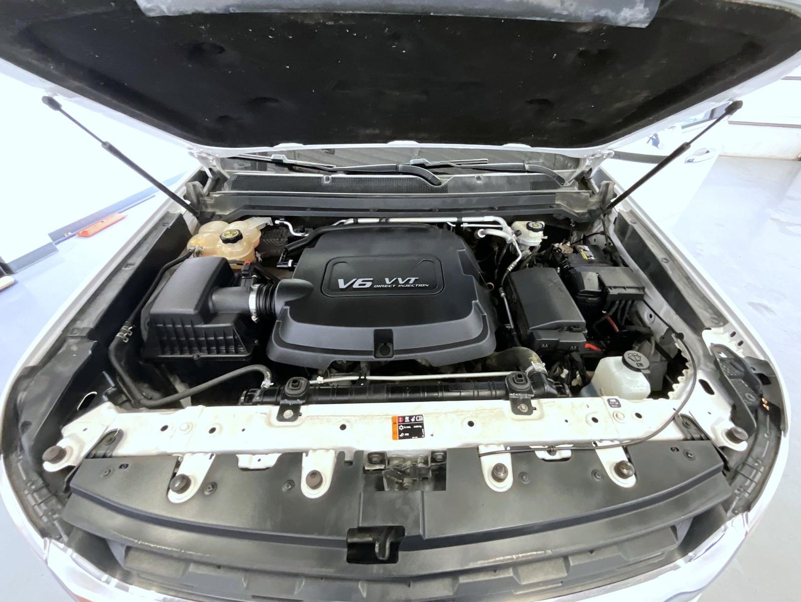 2015 Chevrolet Colorado LT photo 17