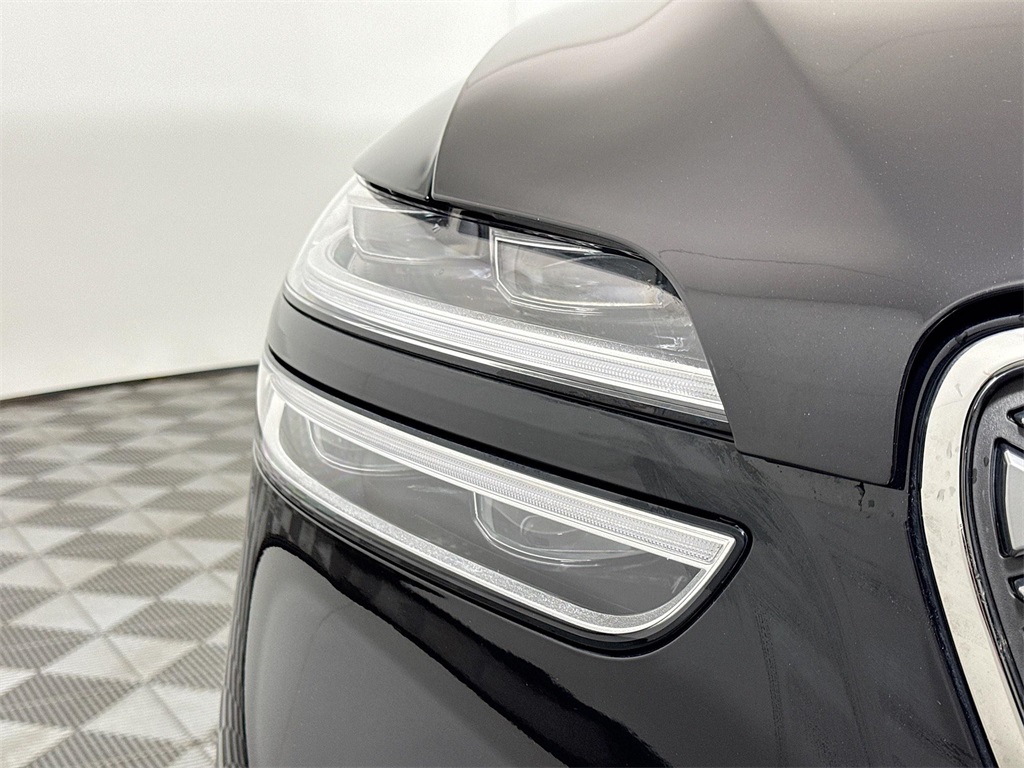 2023 Genesis Electrified GV70 Advanced photo 20