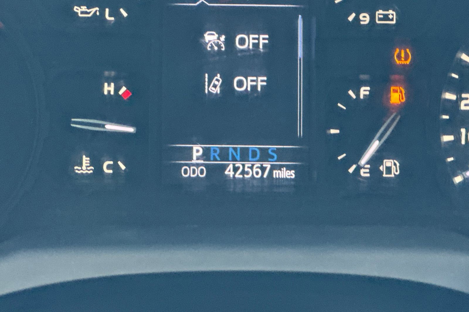 2021 Toyota Tundra SR5 Grade photo 29