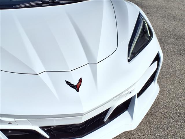 2025 Chevrolet Corvette E-Ray 2LZ photo 4