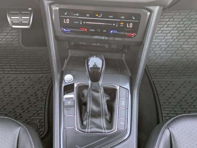 2022 Volkswagen Tiguan SE R-Line Black photo 17